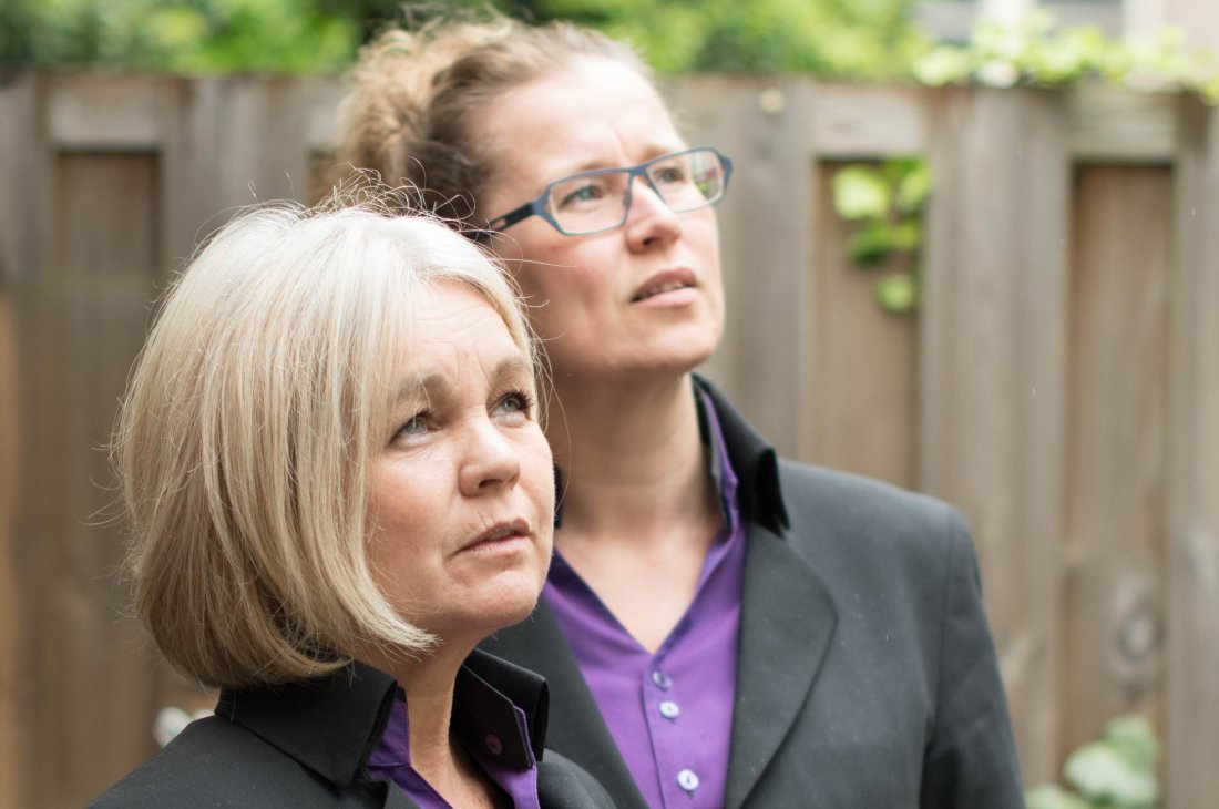 Esther van Harlingen en Kim Pors